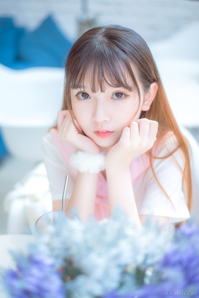 当魏延依照当时庞统的交代，受到信息之后，带着六千精兵押送着汉中的粮草抵达阆中的时候，得到了阆中大营全营将士最热情的欢迎，让魏延感觉有些不真实，不会有诈吧？
